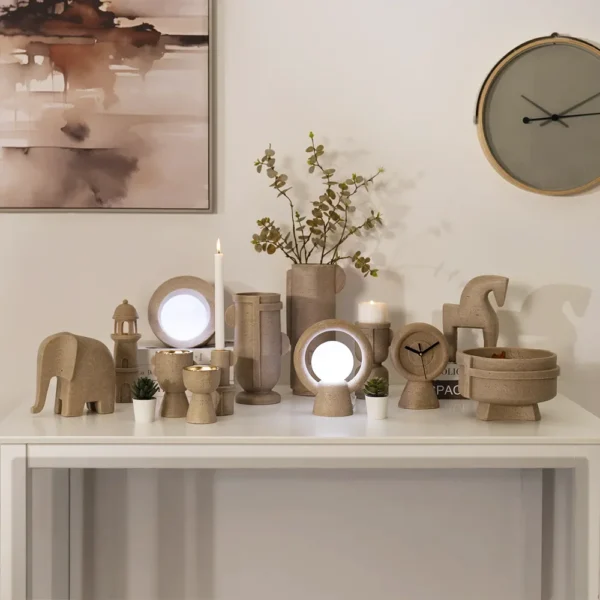 Rabaque polyresin terracotta beige USB table lamp 15.5x7x30cm